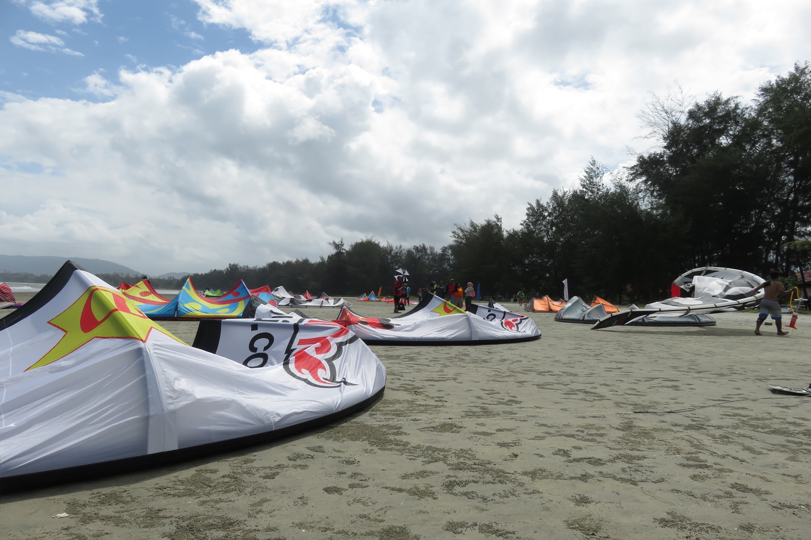 Official Portal Of Tourism Pahang Balok  Beach